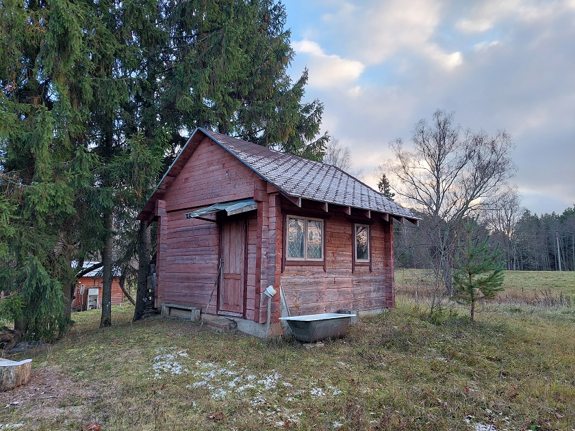 SODYBA ZARASŲ R., PAŠILĖS K., GRAŽIOS GAMTOS APSUPTYJE TARP DUSETŲ IR VASAKNŲ