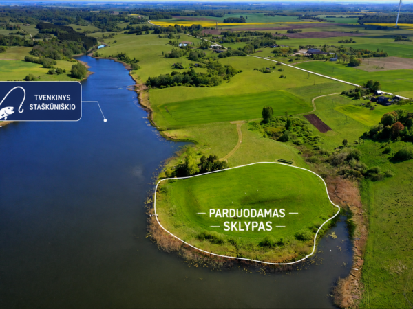 Parduodamas erdvus ir lygus 1,13 ha žemės ūkio paskirties sklypas ant Staškūniškio tvenkinio kranto Anykščių rajone.