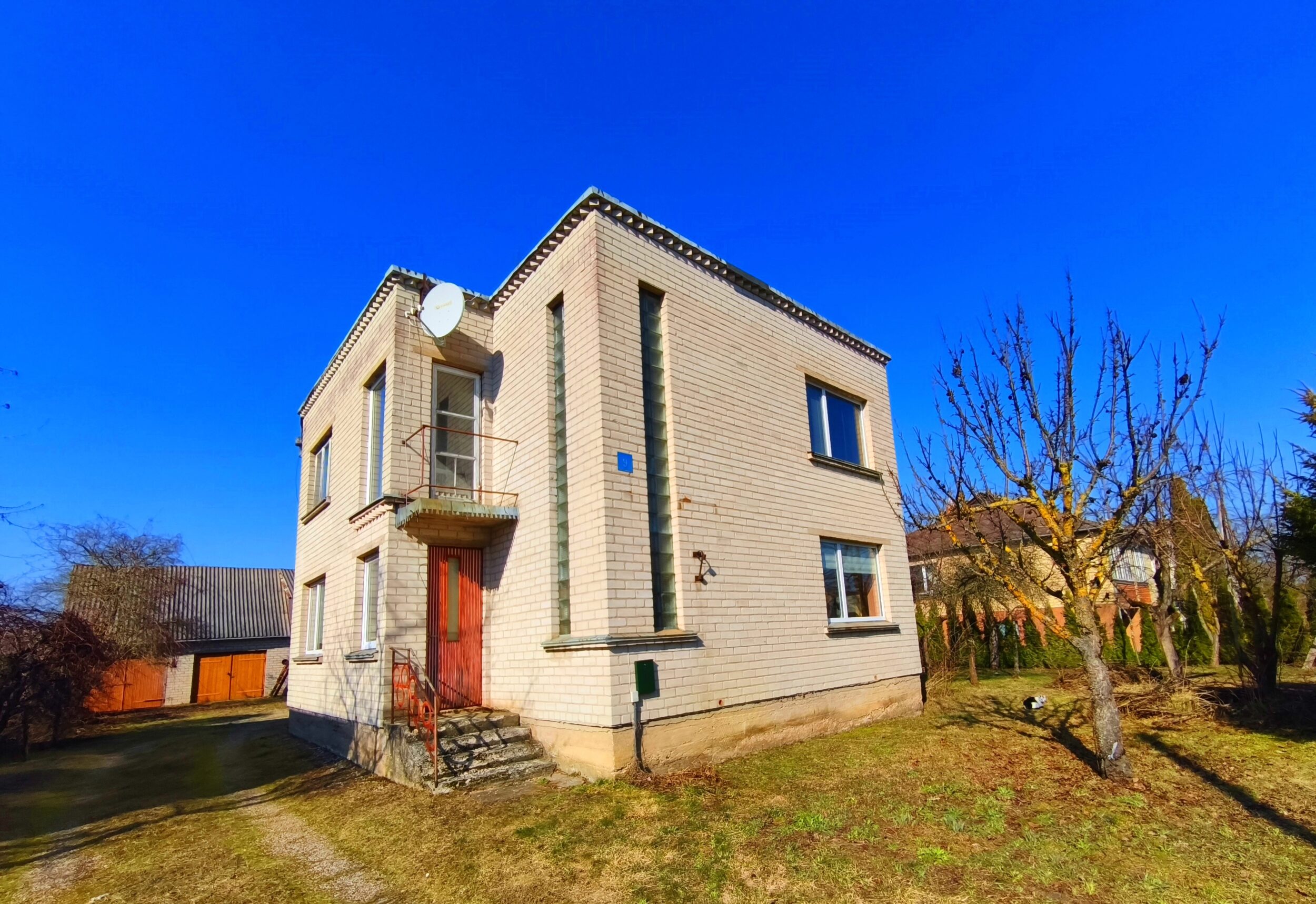 PARDUODAMAS GYVENAMAS NAMAS SVĖDASUOSE, ANYKŠČIŲ RAJONE