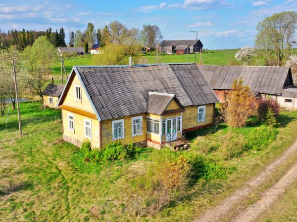 Parduodama sodyba Vaidminių k., Zarasų rajone