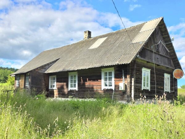 SODYBA VERKNĖS AUKŠTUPIO KRAŠTOVAIZDYJE – TRAKŲ RAJONE, TARP GILUŠIO, GILANDŽIO IR PAKALNIO EŽERŲ !