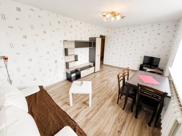 PARDUODAMAS 2 KAMBARIŲ BUTAS SMĖLIO G., UTENOJE